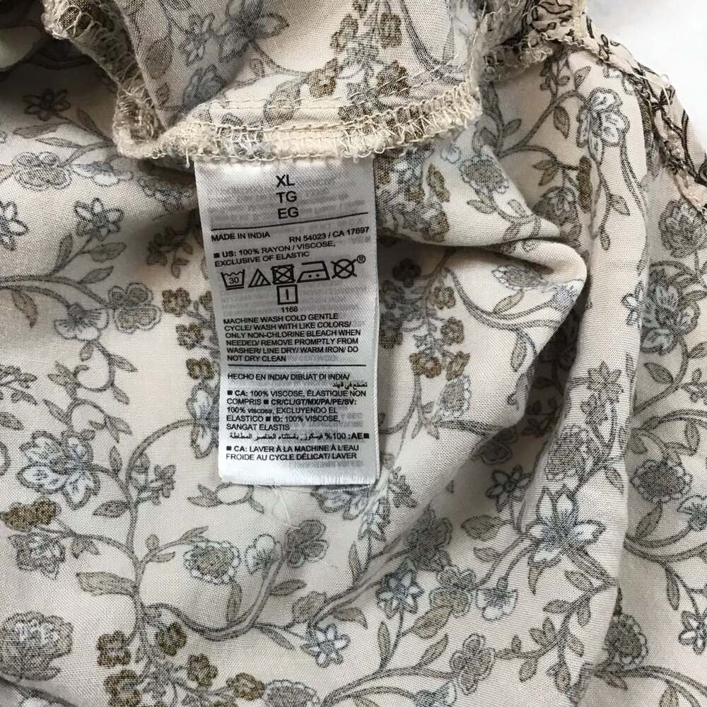 Old Navy Smocked Waist Tie-Back Floral Maxi Dress Beige Hue XL Boho Chic - Picture 9 of 12
